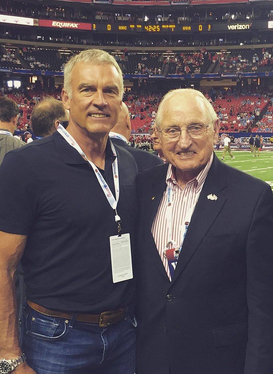 Chris Welton (left) with Vince Dooley (right)