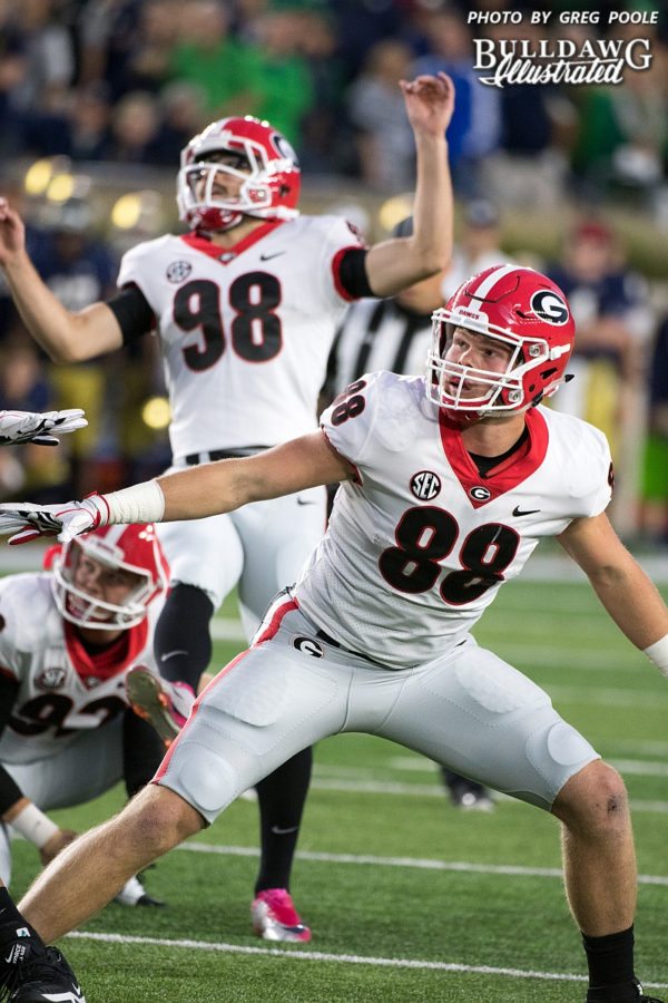 Cameron Nizialek (92) with the hold, Rodrigo Blankenship (98) with the kick and TE Jackson Harris (88) looks on. - UGA 20 - Notre Dame 19 - Saturday, September 9, 2017