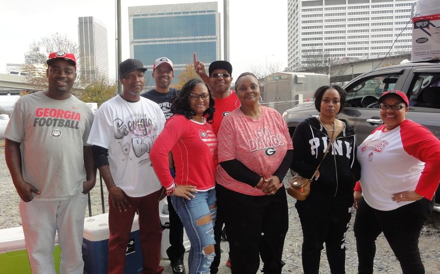 Cortez Dennis, Jermaine Mathis, Jerome Boles, Lakeisha Reaves, Cedric Mathis, Glenda Mathis, Shekita Bishop and Shawanda Ellison