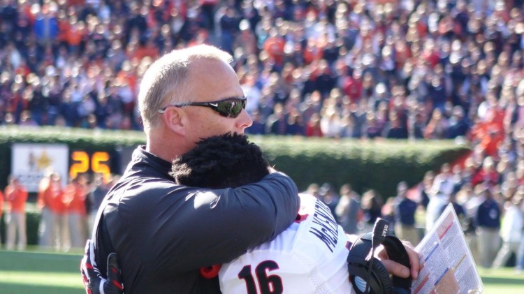 UGA sophomore WR Isaiah McKenzie gets a Coach Mark Richt hug after punt return for TD UGA vs. Auburn 14-Nov-2015 (Photo by Bulldawg Illustrated's Greg Poole)