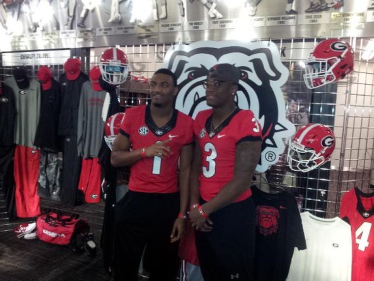 Jeawon Taylor and Lyndell Wilson (Photo courtesy of Twitter - MadHouse Training)