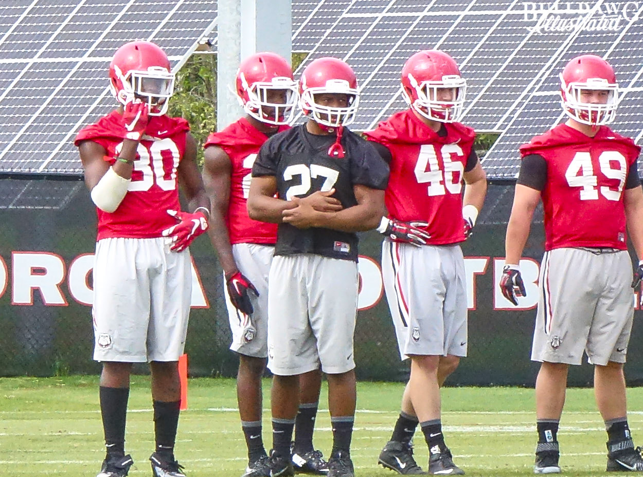 Nick Chubb practices without a brace on his knee for the first time.