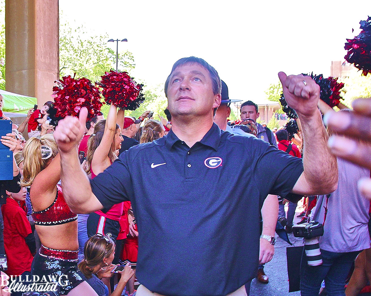 Kirby reacts to seeing Sanford Stadium - Dawg Walk - G-Day - 4-16-16 - Rob Saye Copyright (1) 1