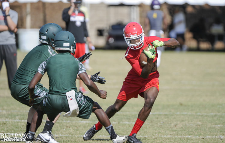 Jerry Jeudy cuts to avoid being tagged