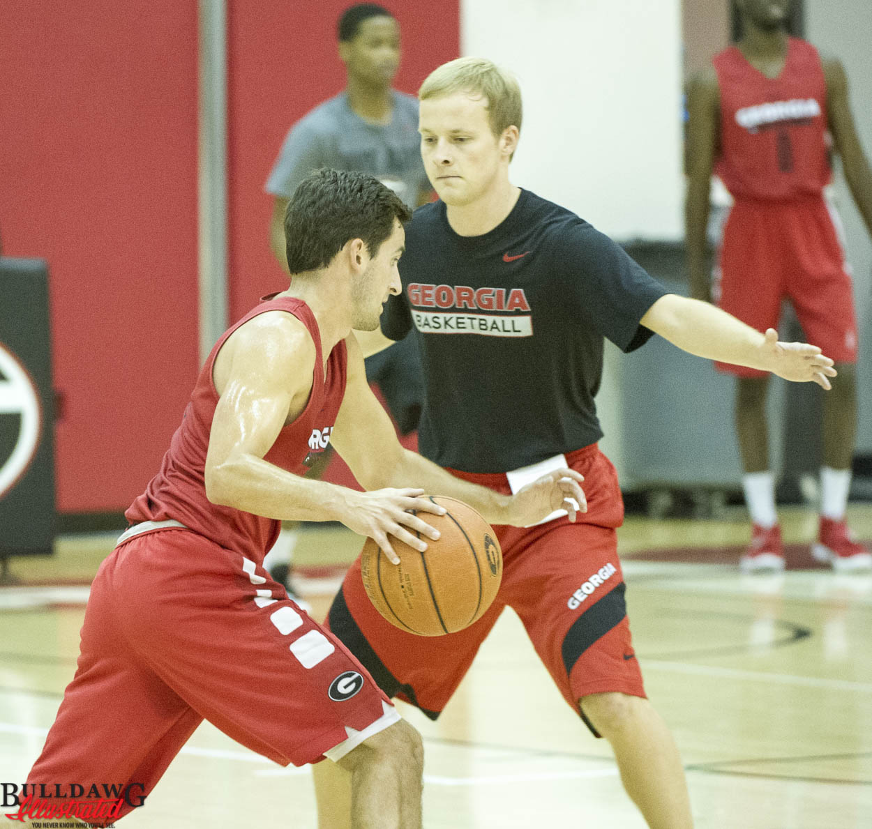 Brandon Young drives during UGA basketball practice 07/29/2016