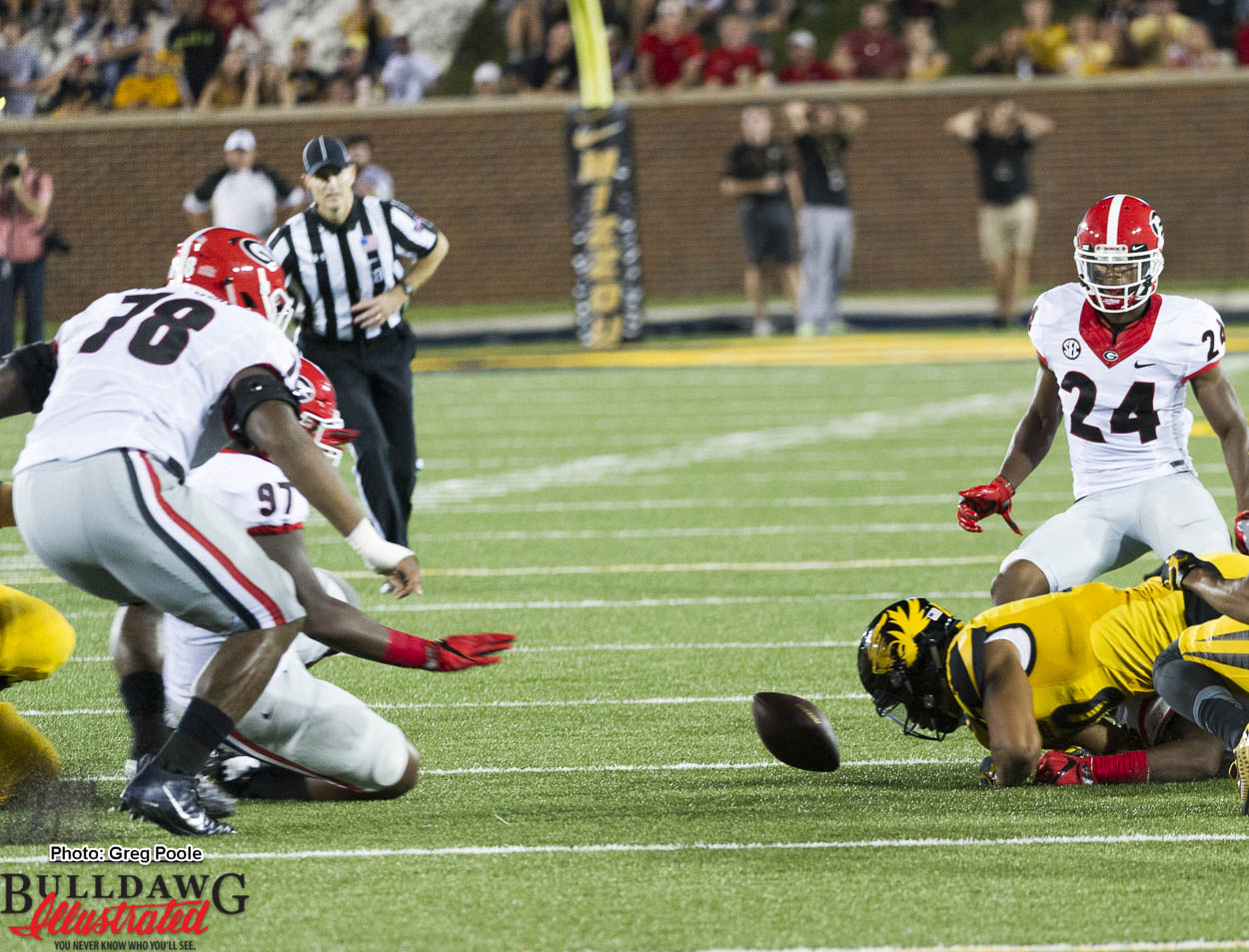 Georgia cause a fumble in the waning moments of the game