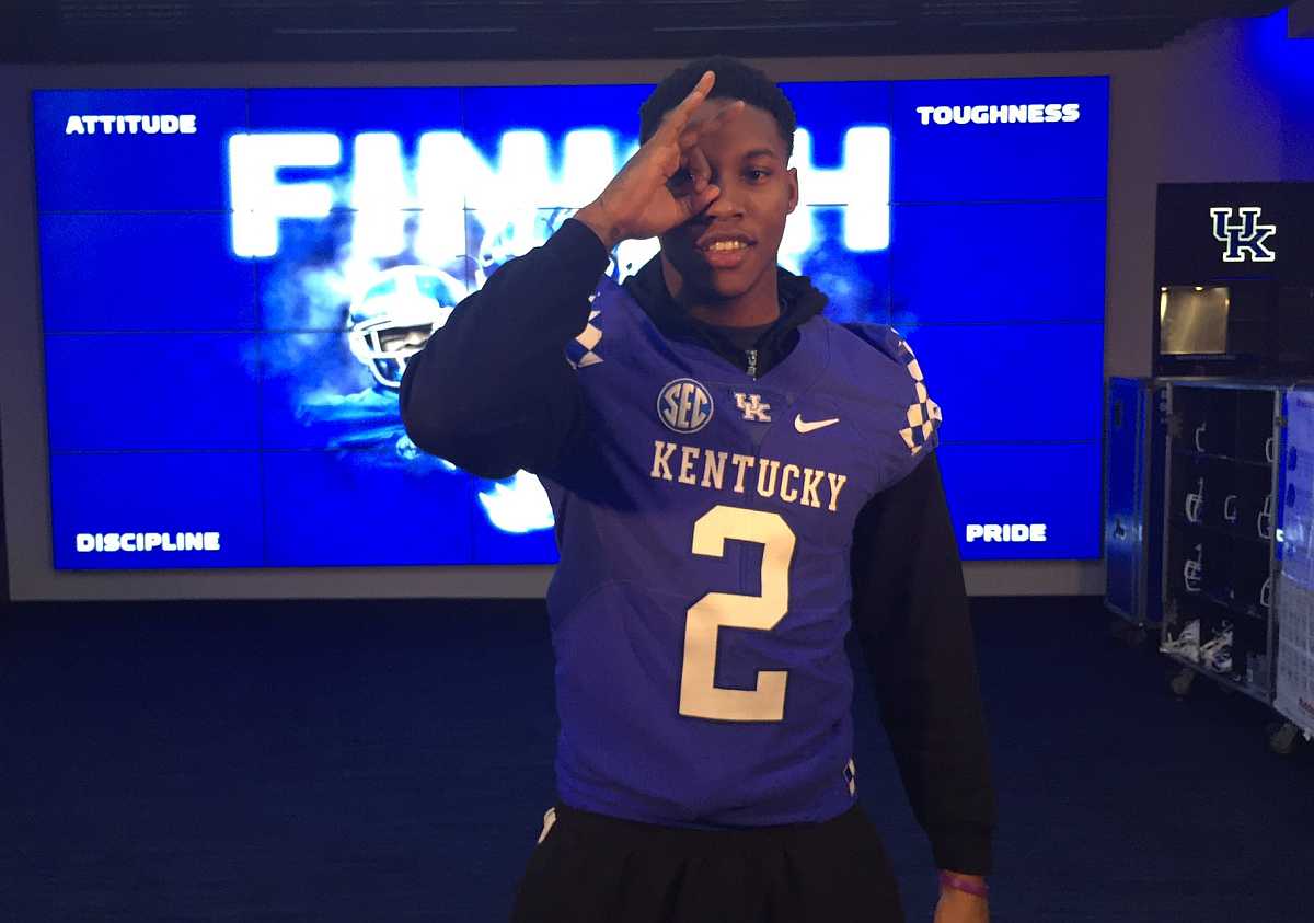 Lonnie Johnson Jr. on visit to the University of Kentucky (photo from Lonnie Johnson Jr. / Twitter