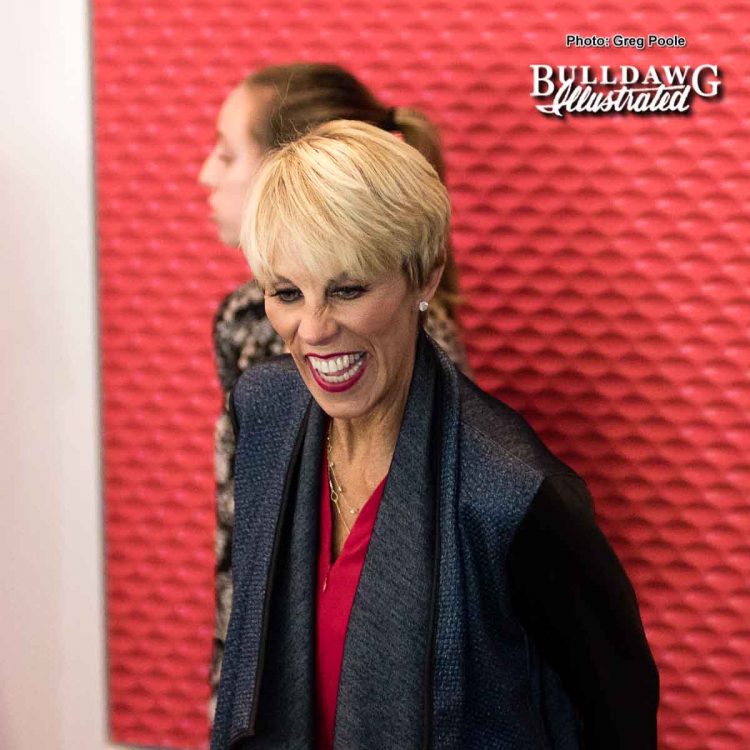 Suzanne Yoculan Leebern, legendary former Gymdogs head coach, will return to the program as a volunteer coach under Courtney Kupets Carter
