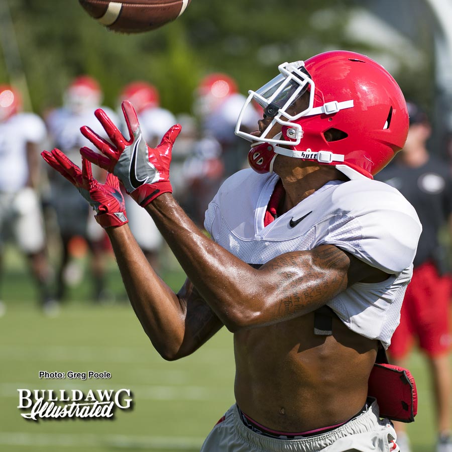 Jayson Stanley with his eyes on the ball as he looks it in during Georgia's Monday afternoon practice. - Sept. 4, 2017 -
