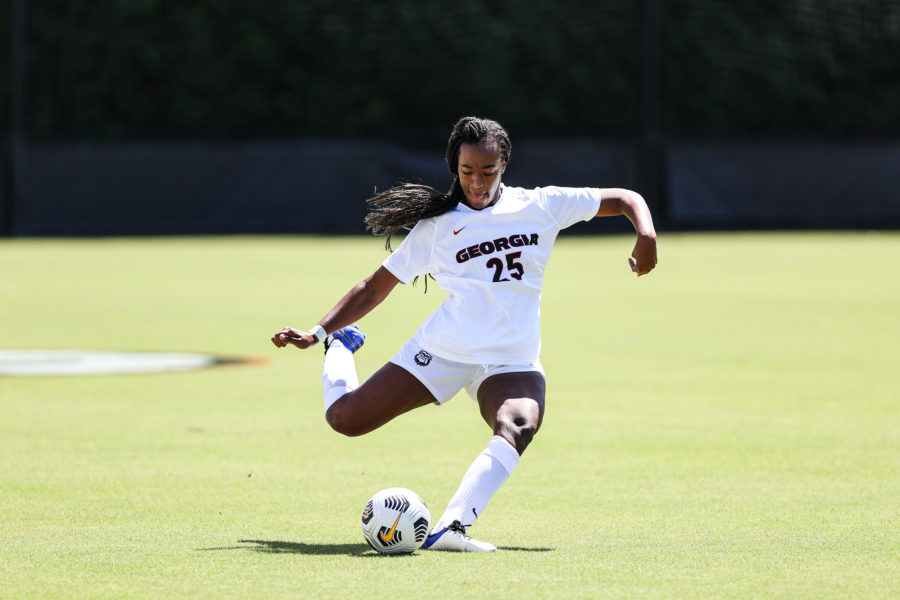 Soccer: Dawgs at Gators Sunday