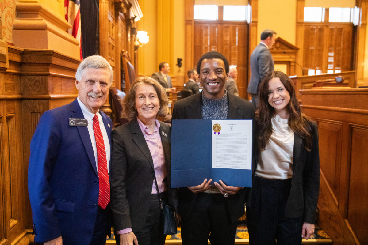 Former UGA WR Malcolm Mitchell recognized by Georgia Senate for Literacy Efforts